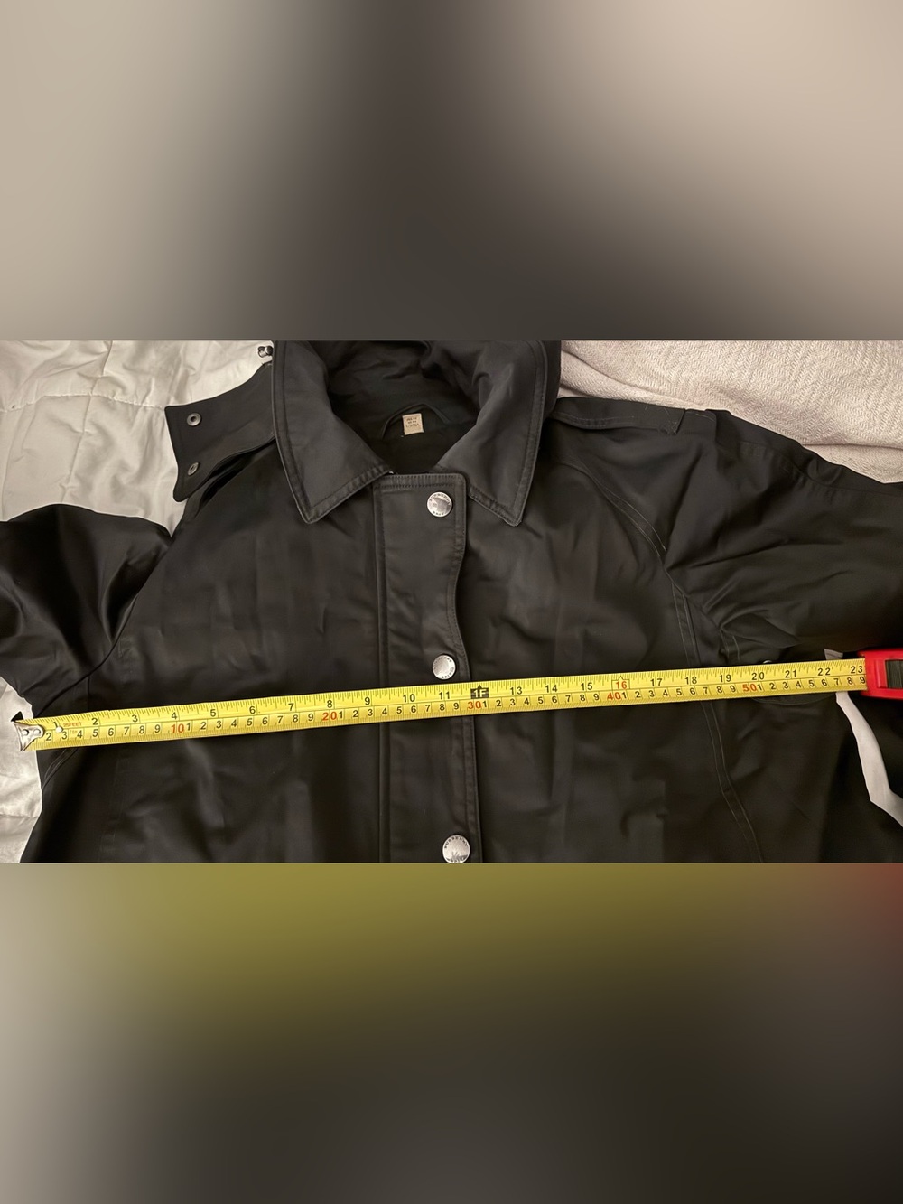 Burberry Classic Black Women's Trench Coat - Picture 4 of 4